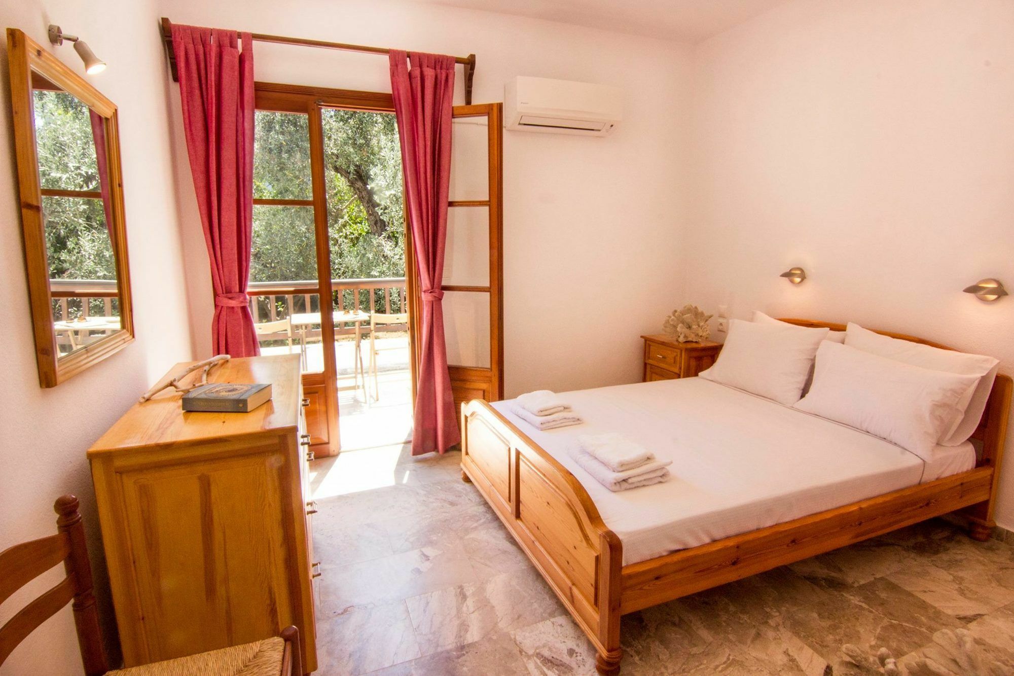 Naftilos Skiathos מראה חיצוני תמונה